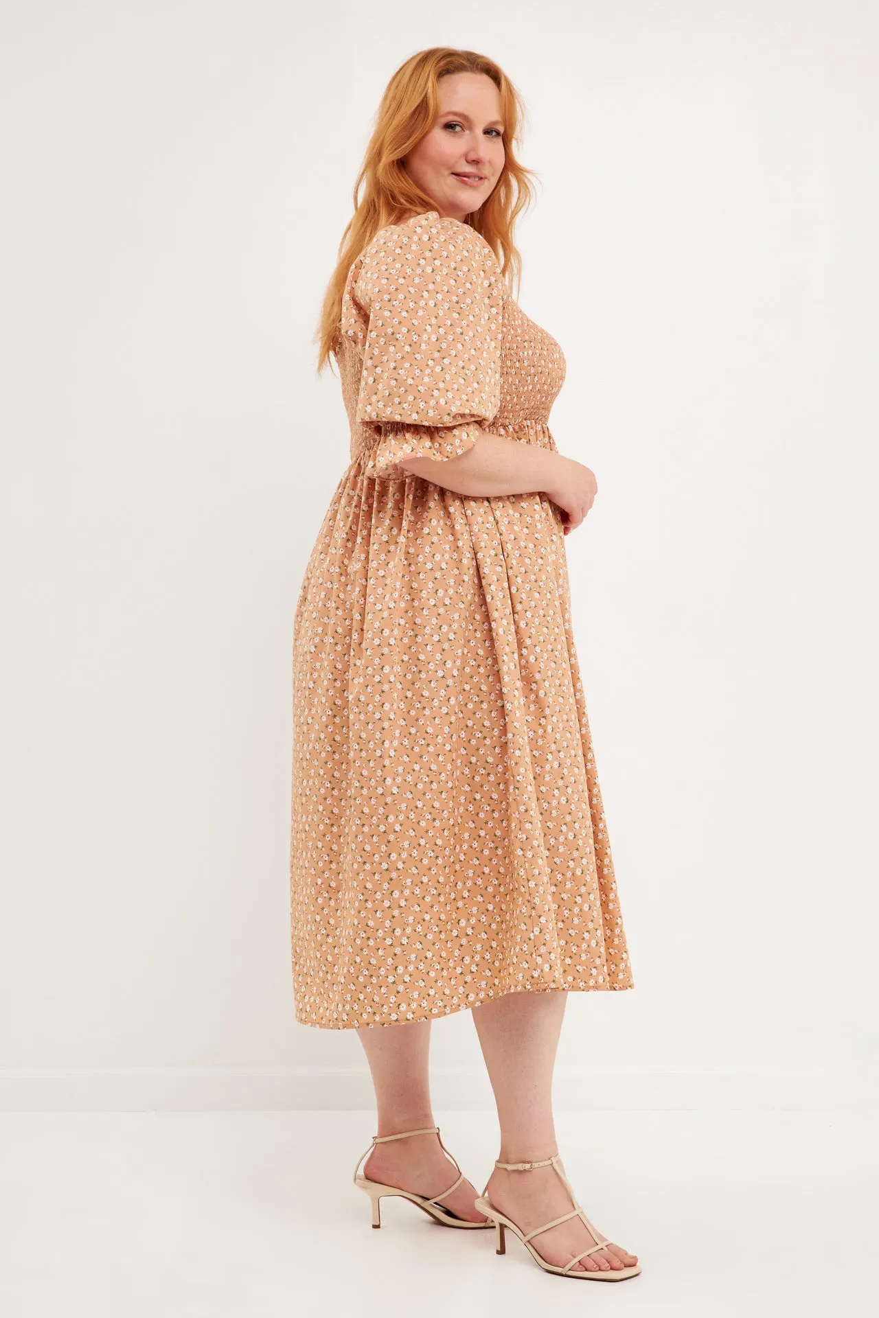 Plus Size Floral Smocked Midi Dress