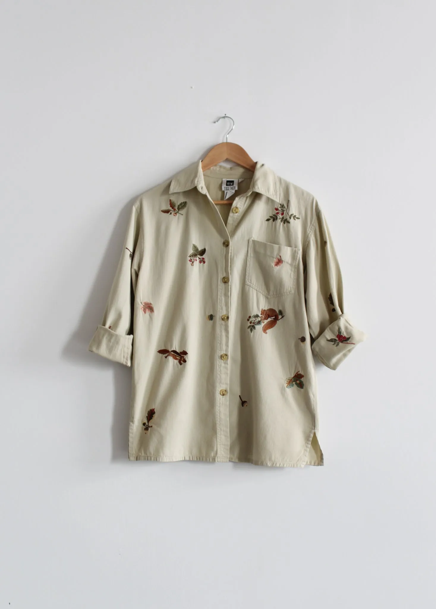 trail guide button up